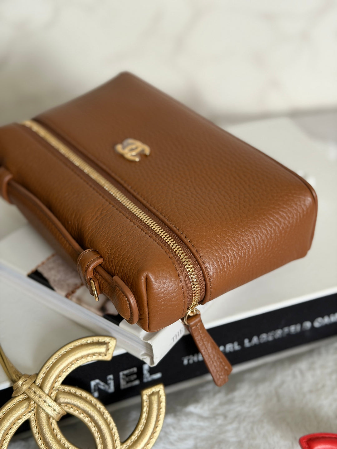 CHANEL Brown Gold Caviar LP Long Vanity SMALL 19 cms LGHW 2026