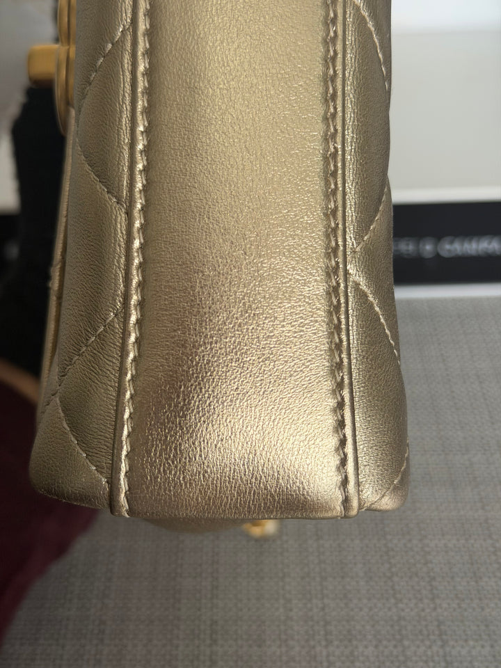 CHANEL Gold Metallic Lambskin CC Crystal Logo Chain Flap Bag 2022