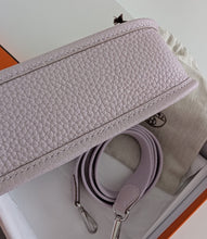 Load image into Gallery viewer, HERMES Evelyne 16 in Mauve Pearle PHW stamp W
