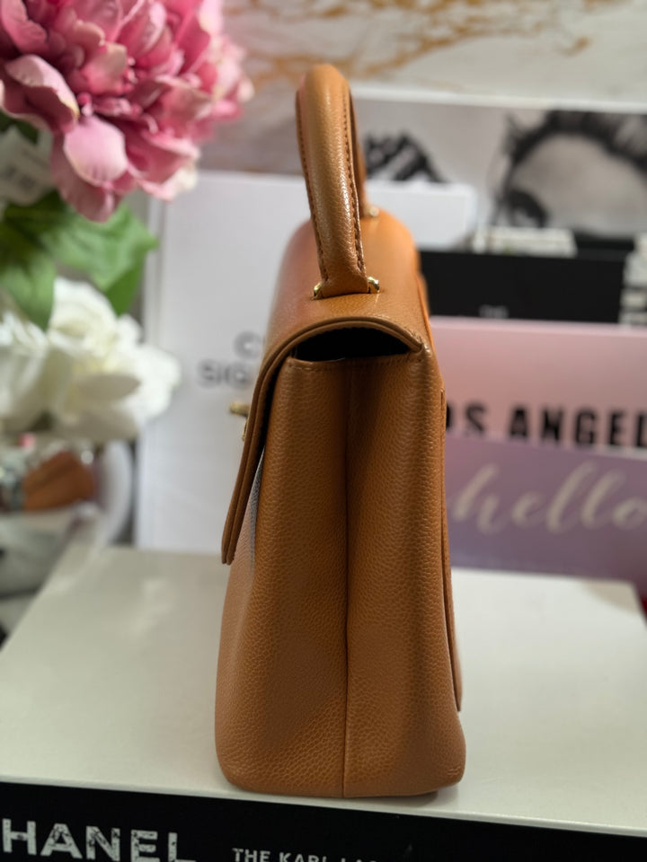Chanel series 5 circa 1999 Kelly Top Handle Flap 24K GHW in Orange Caviar A12391