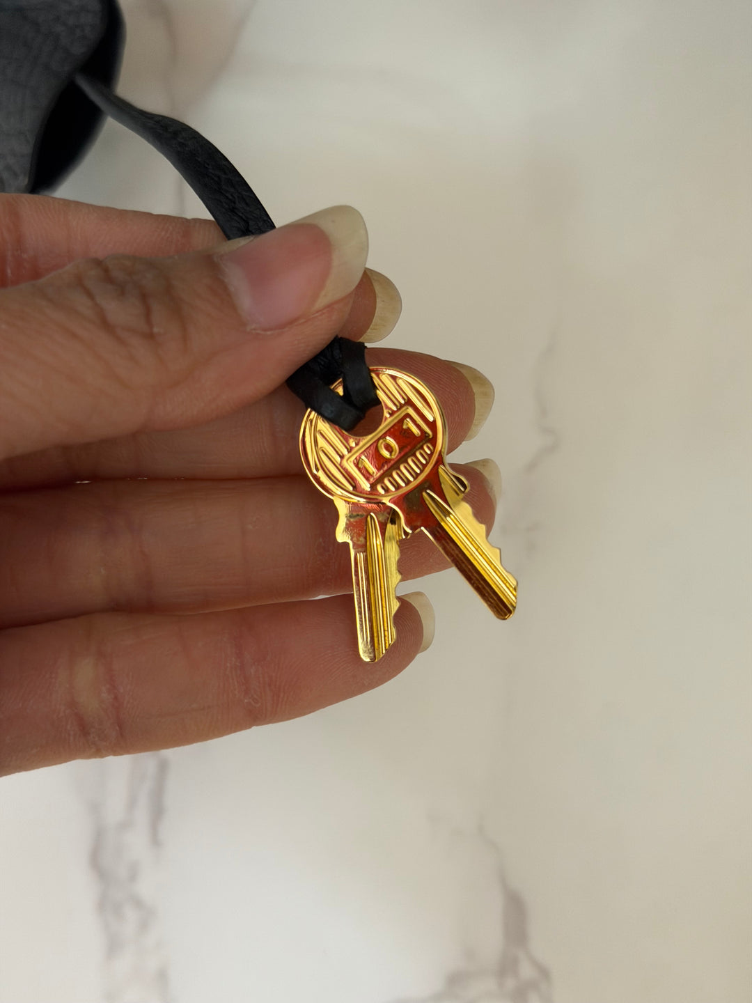 Hermes Birkin 35 Noir Black Togo Leather GHW Stamp T 2015