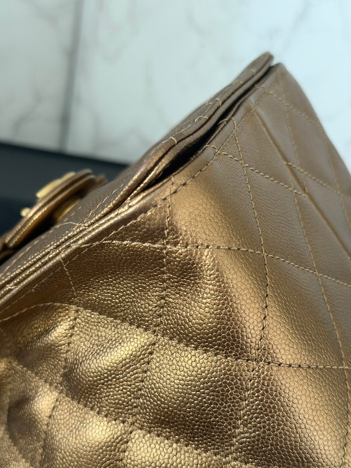 CHANEL 25A 2025 Bronze Caviar aged GHW 25 Hobo Bag size Small