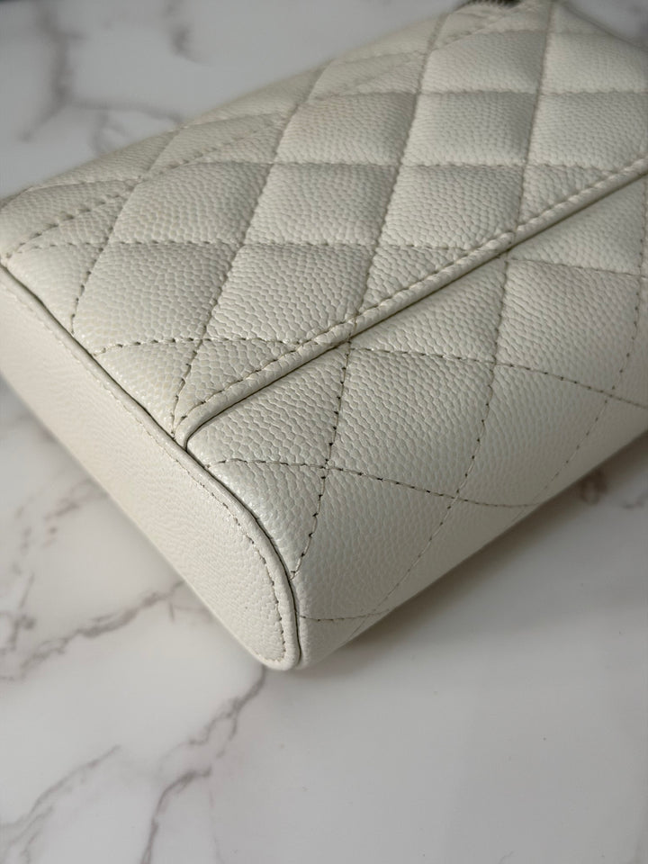 CHANEL White Caviar LGHW Vanity with Chain