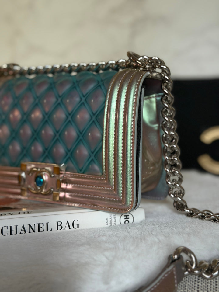 CHANEL 18S Iridescent Patent Calf Skin Purple Blue Mermaid Le Boy Flap Bag size Small