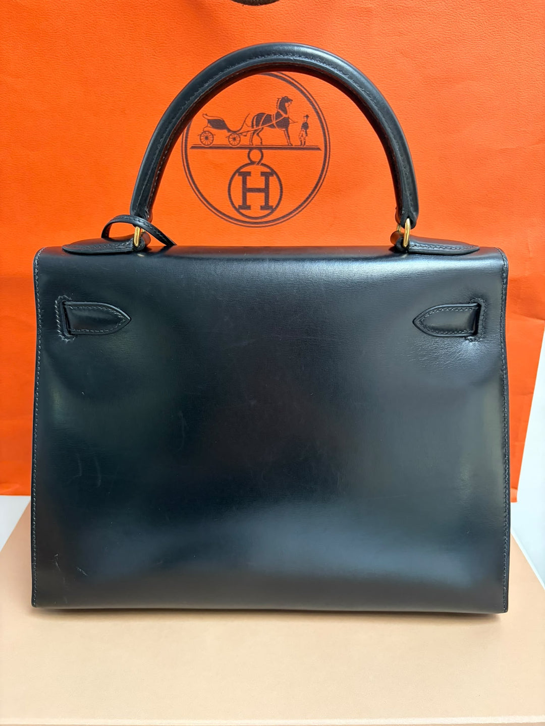 WA/Email to purchase only- HERMÈS Kelly 28 Vintage in Black 89 Noir 89 Box Leather GHW Stamp U in circle 1991
