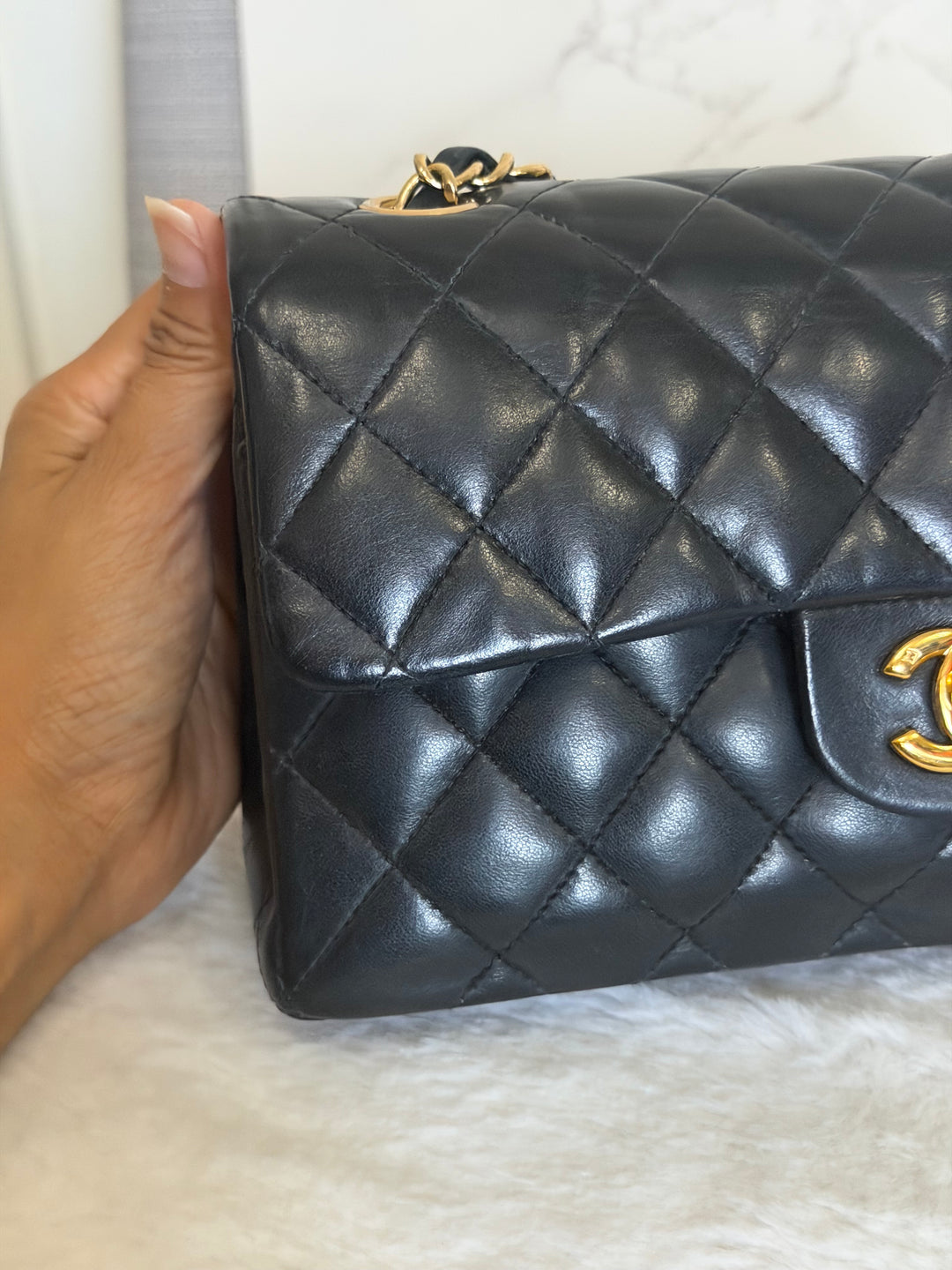 CHANEL Vintage series 11 Black Lambskin 24K GHW Small Timeless Classic Double Flap Bag