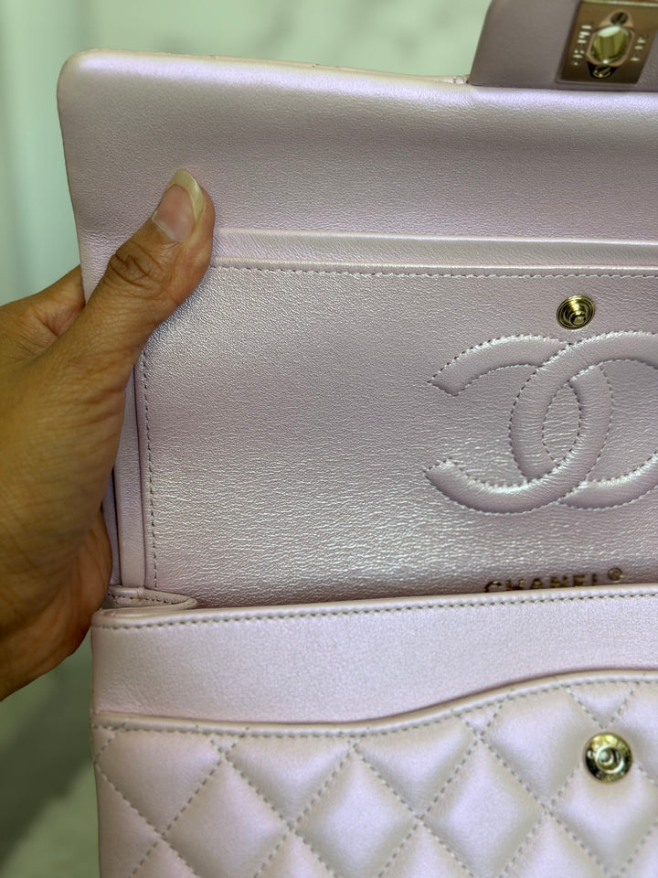CHANEL 21S iridescent Pink Calf Skin LGHW Medium ML Timeless Classic Double Flap Bag series 31 2021