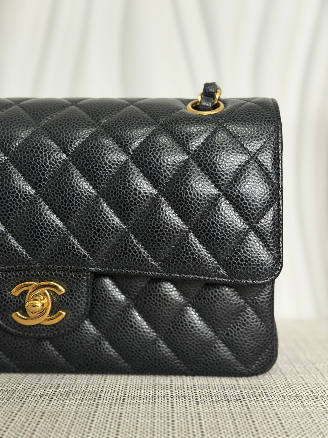 CHANEL 2022 Black Caviar GHW Timeless Classic Medium ML 11.12 Double Flap Bag