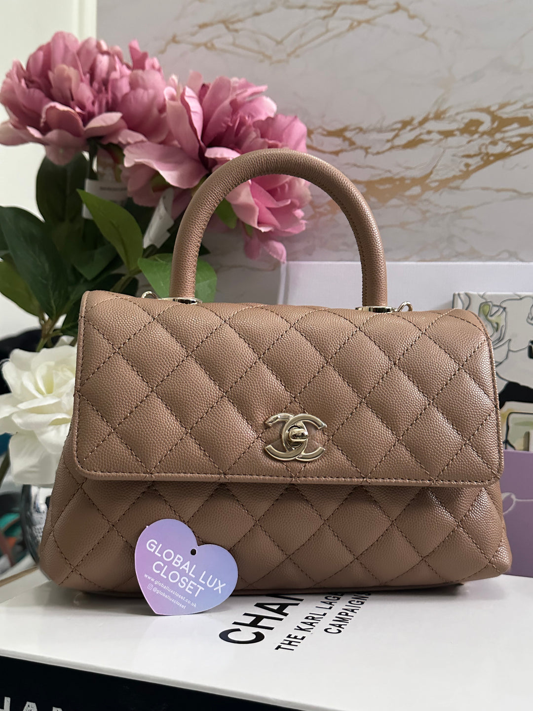 Chanel 22K Pre Fall/Winter 2022 Dark Beige Caviar LGHW Coco Handle Size Small with detachable strap