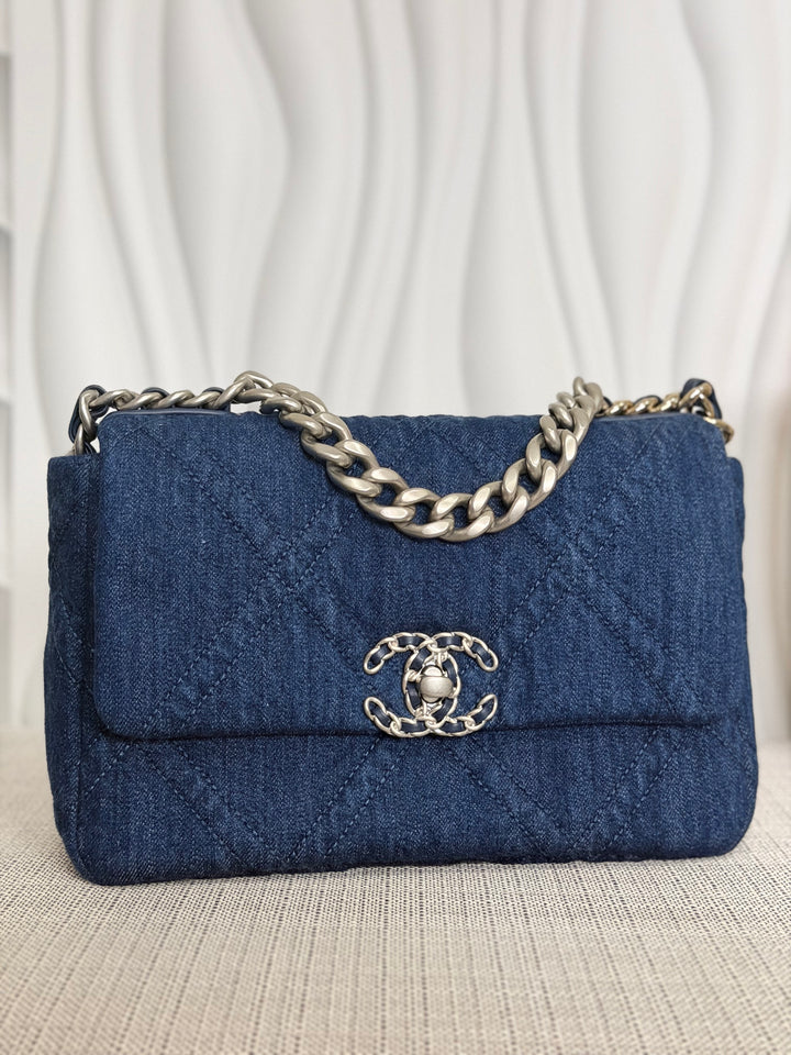 CHANEL 19 size Small Dark Denim SHW Flap Bag with Top Handle
