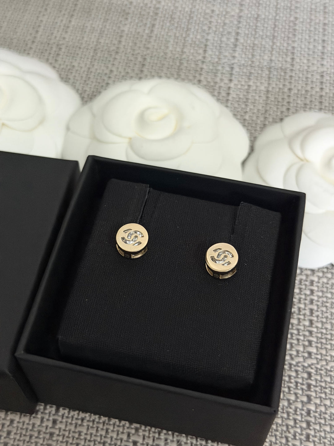 CHANEL 2024 Light Gold Round Earrings with Crystals 0.5 cms diameter