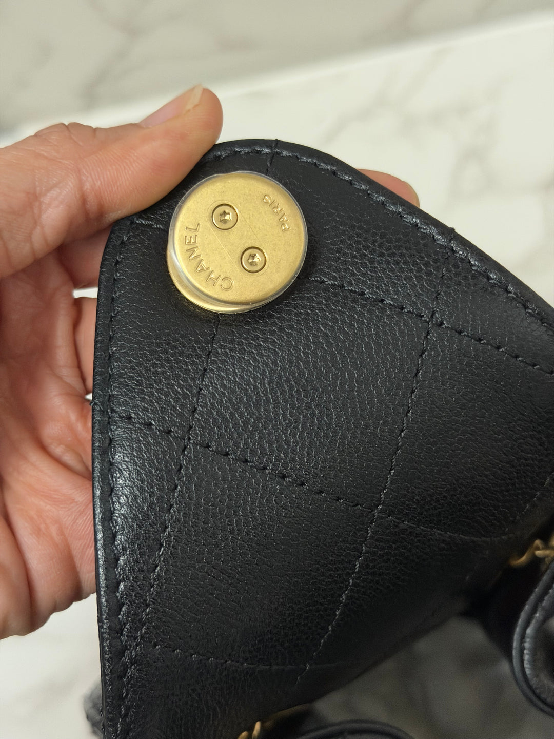 CHANEL 26C 2025/2026 Black Caviar Aged GHW 25 Hobo Bag size Small