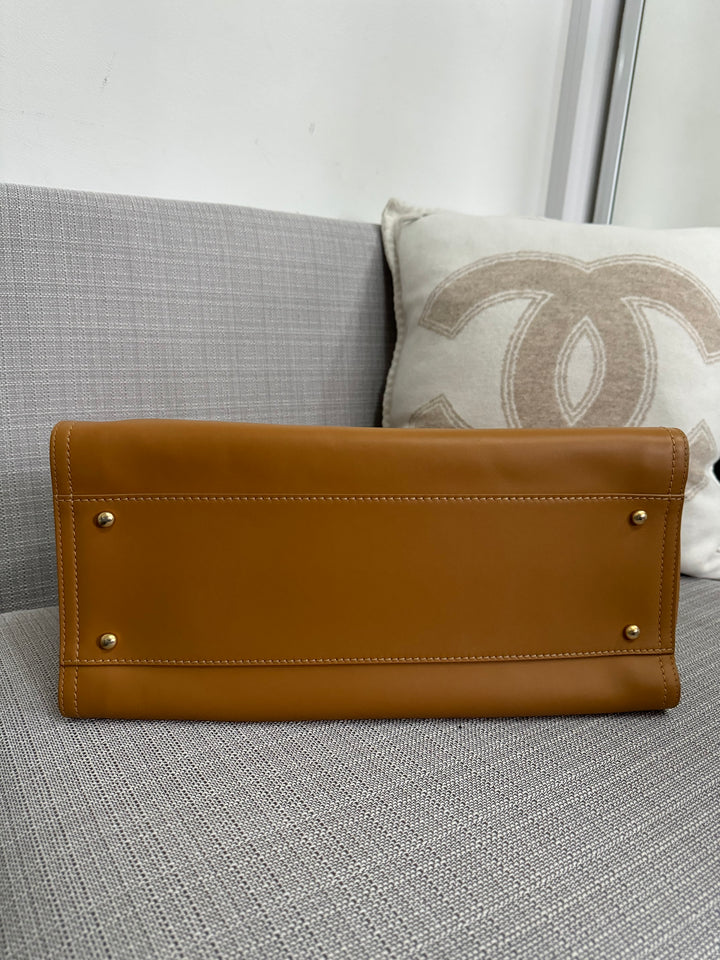 Chanel series 31 21S 2021 Spring/Summer collection Caramel Calf skin aged GHW Medium/Large Deauville Tote Bag with Top handle