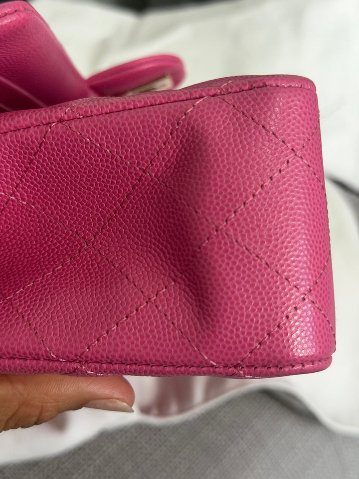 CHANEL series 27 19C Barbie Pink Caviar LGHW 11.12 Medium M/L Timeless Classic Double Flap Bag
