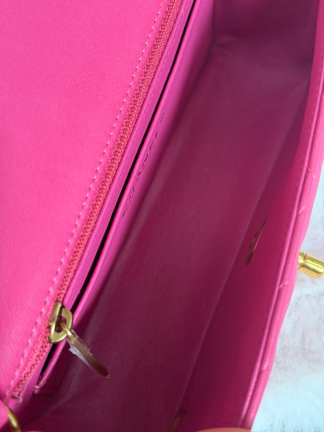 CHANEL series 21 Pink Lambskin Chevron Mini Rectangular Flap Bag with GHW 2015