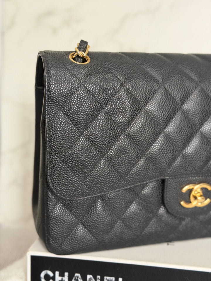 CHANEL series 17 Black Caviar GHW Jumbo Classic Double Flap Bag 2012