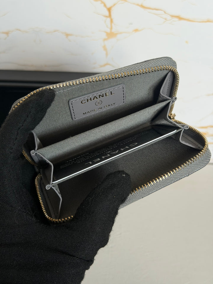 CHANEL 21K 2021 Grey Caviar Big Logo Zippy Coin Purse LGHW