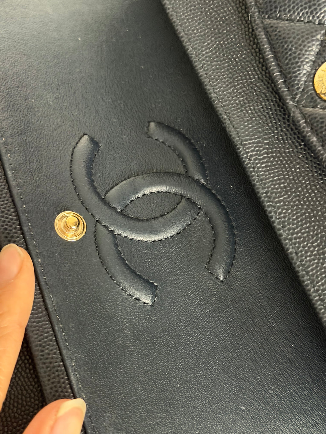 CHANEL series 30 Dark Navy Caviar LGHW Small Timeless Classic Double Flap Bag 2020