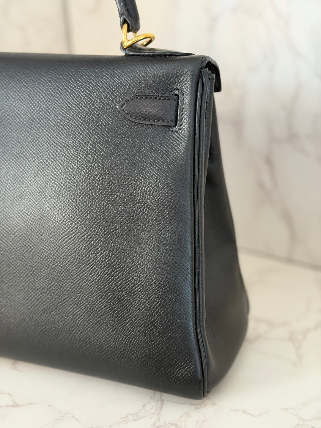 Hermes Noir/Black Epsom Leather GHW Kelly 28 stamp N 2010