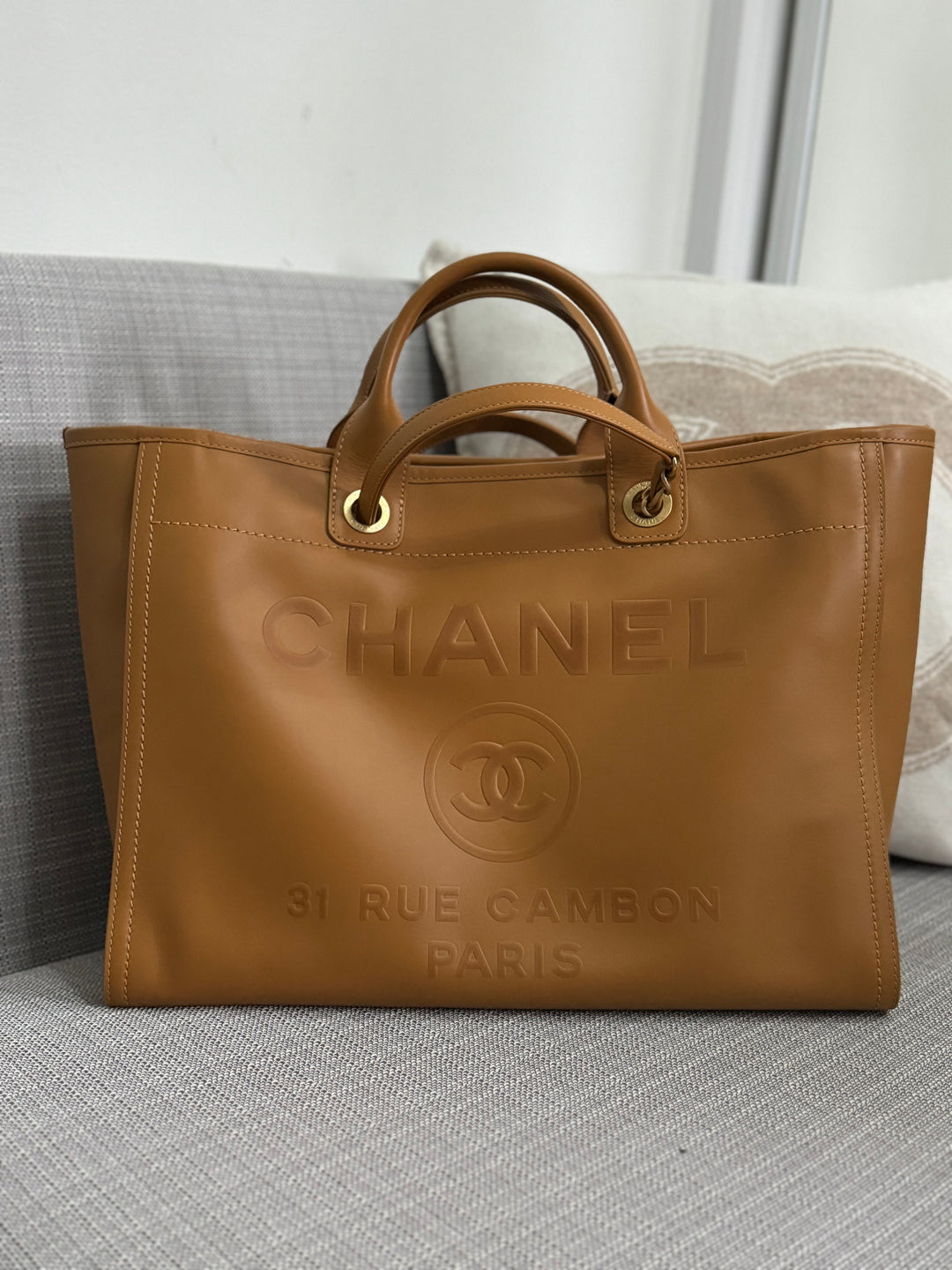 Chanel series 31 21S 2021 Spring/Summer collection Caramel Calf skin aged GHW Medium/Large Deauville Tote Bag with Top handle