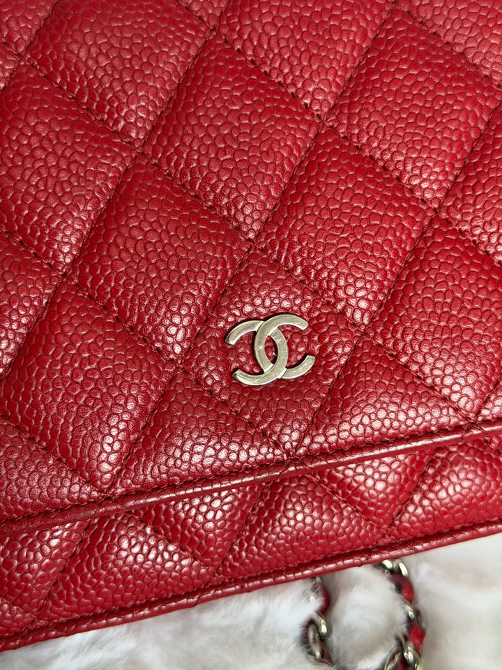 CHANEL series 19 Red Caviar Classic Wallet on chain (WOC) SHW 2014/2015
