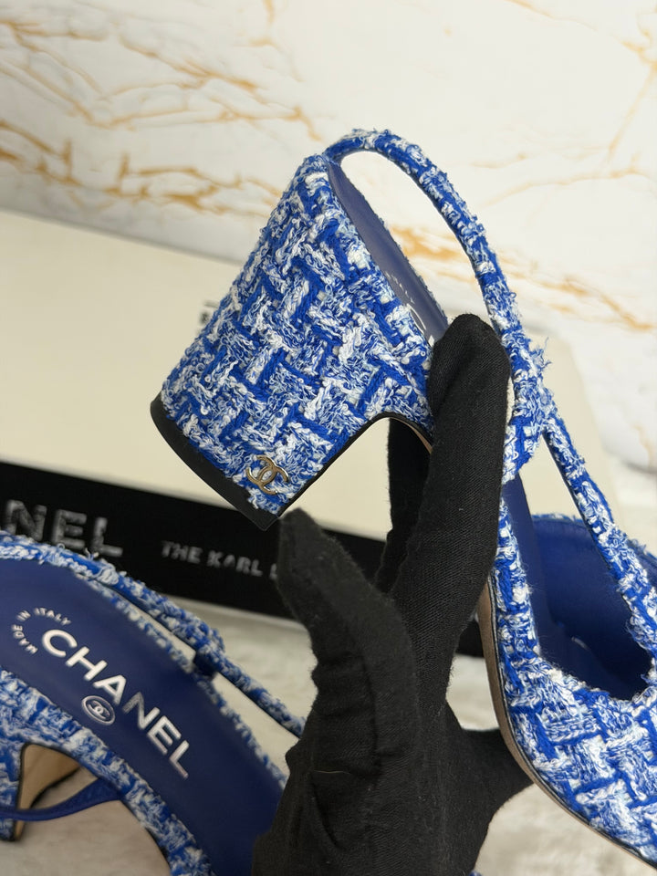 CHANEL 23P Cobalt Blue SHW Tweed Slingback shoes with kitten heels