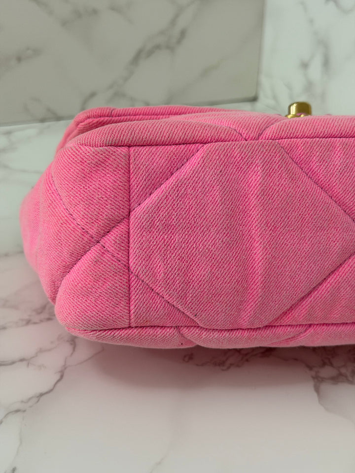 CHANEL 21S 2021 series 31 Pink Denim 19 size Small Flap Bag