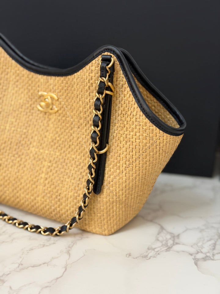 CHANEL 25K Raffia Small Tote Bag 2025