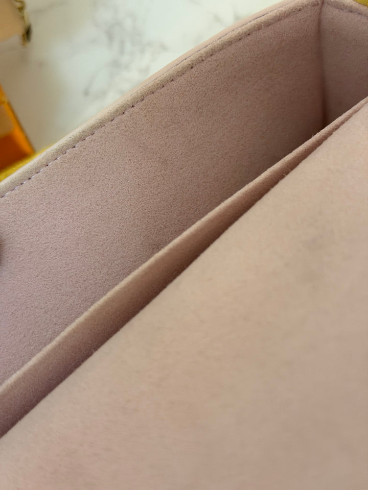 LOUIS VUITTON LV Pochette Felicie 2022 Pink/Beige/Yellow Emprinte Leather