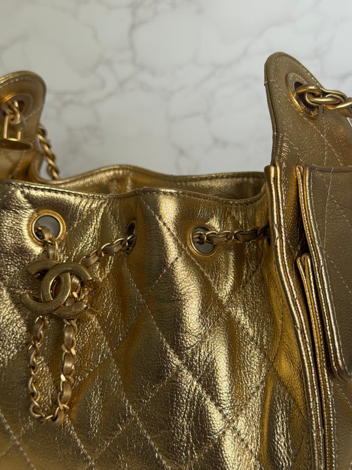 CHANEL 26C Gold Caviar Mini 25 Hobo Bag with Aged GHW 2026