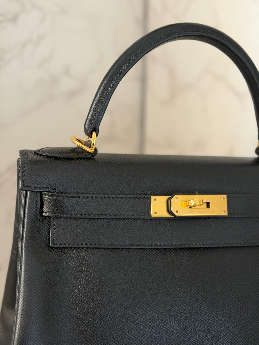 Hermes Noir/Black Epsom Leather GHW Kelly 28 stamp N 2010