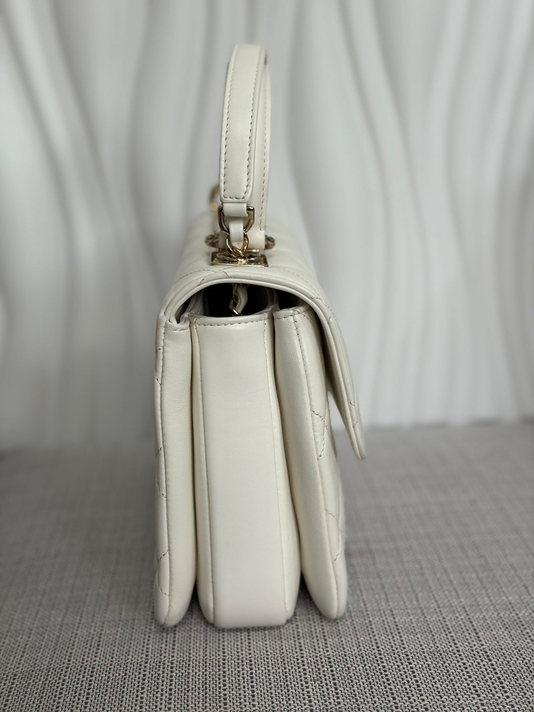 CHANEL 23S collection 2023 White Lambskin LGHW Trendy CC Flap Bag size Small with raised CHANEL Engraved Plate Top Handle