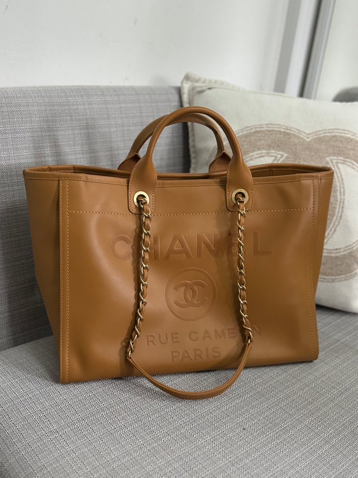 Chanel series 31 21S 2021 Spring/Summer collection Caramel Calf skin aged GHW Medium/Large Deauville Tote Bag with Top handle