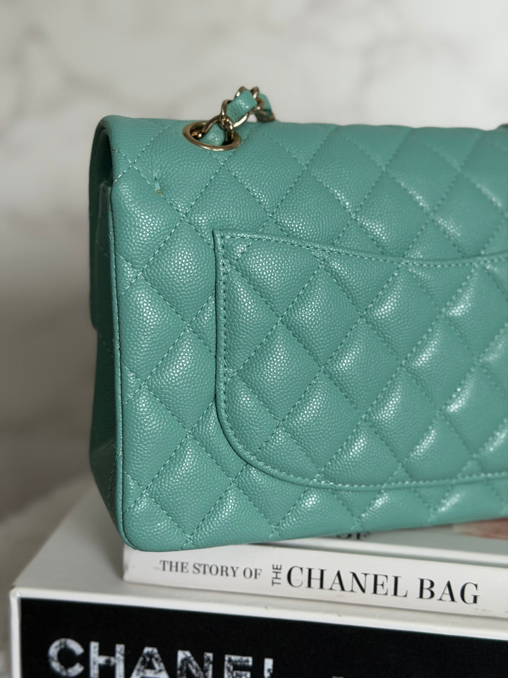 CHANEL 21S series 31 Tiffany Green/Blue Caviar LGHW Small Timeless Classic Double Flap Bag 2021 super rare