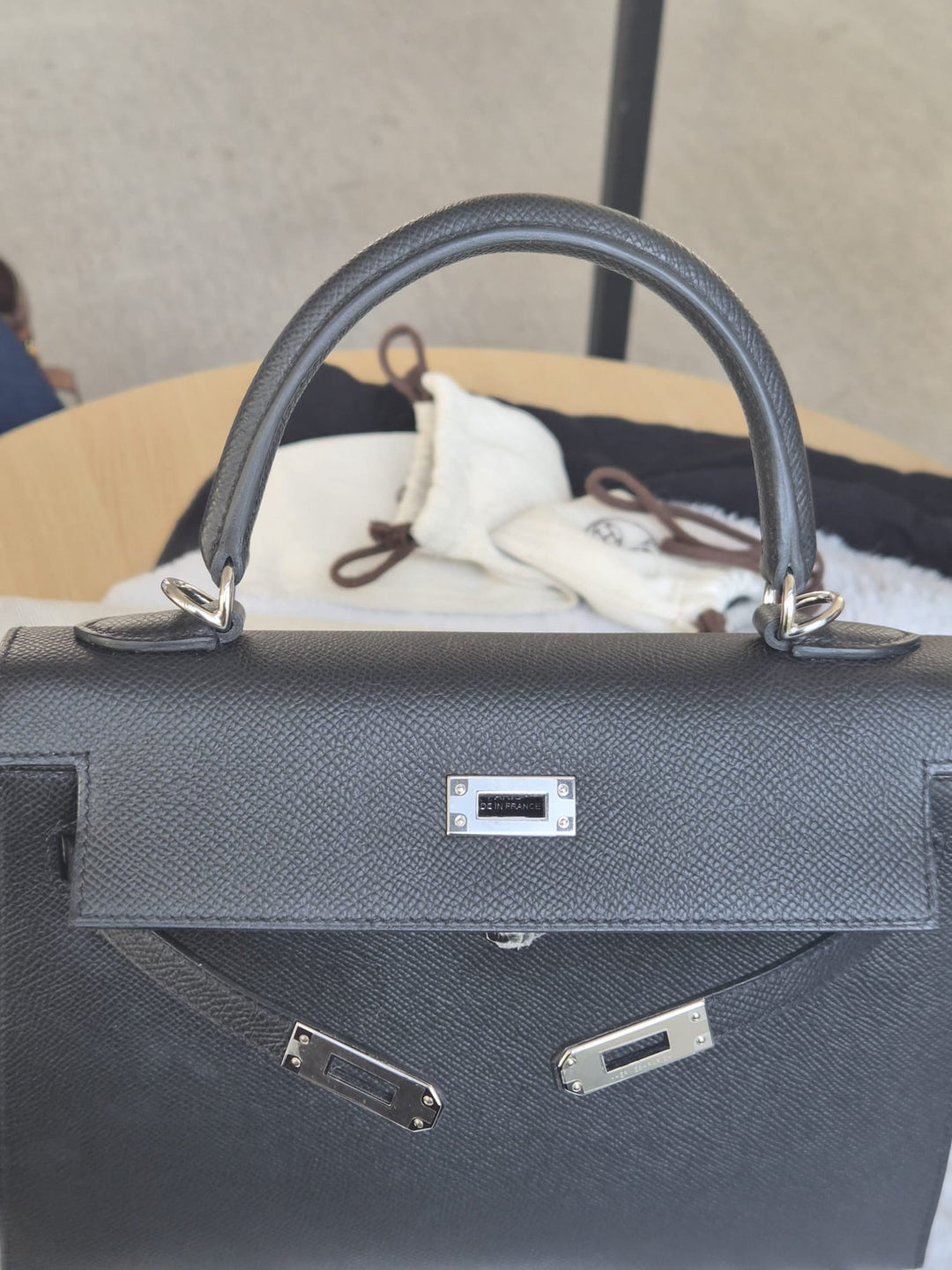 WA/Email to Purchase only- HERMÈS Kelly 25 Sellier Epsom Black 89/Noir 89 PHW Palladium Hardware 2024 W- unused