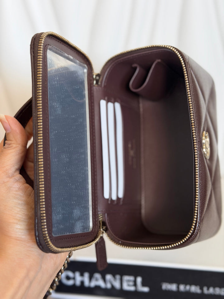 CHANEL 26S Dark Brown Caviar LGHW Small Vanity Case with Top Handle