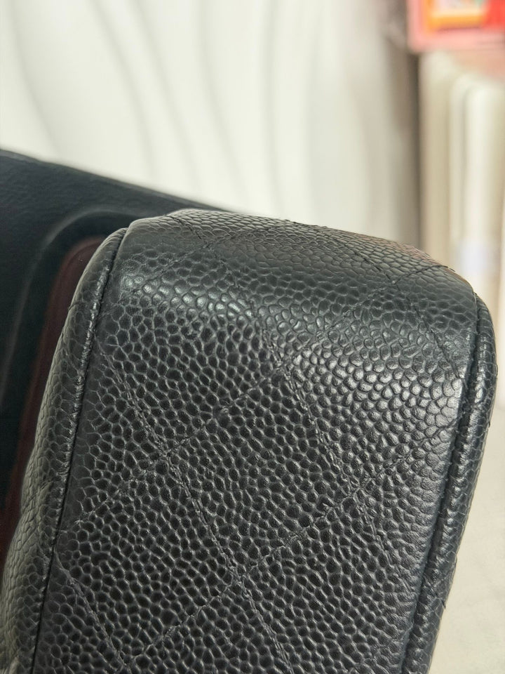 CHANEL Series 24 2017 Black Caviar GHW Medium M/L 11.12 Timeless Classic Double Flap Bag