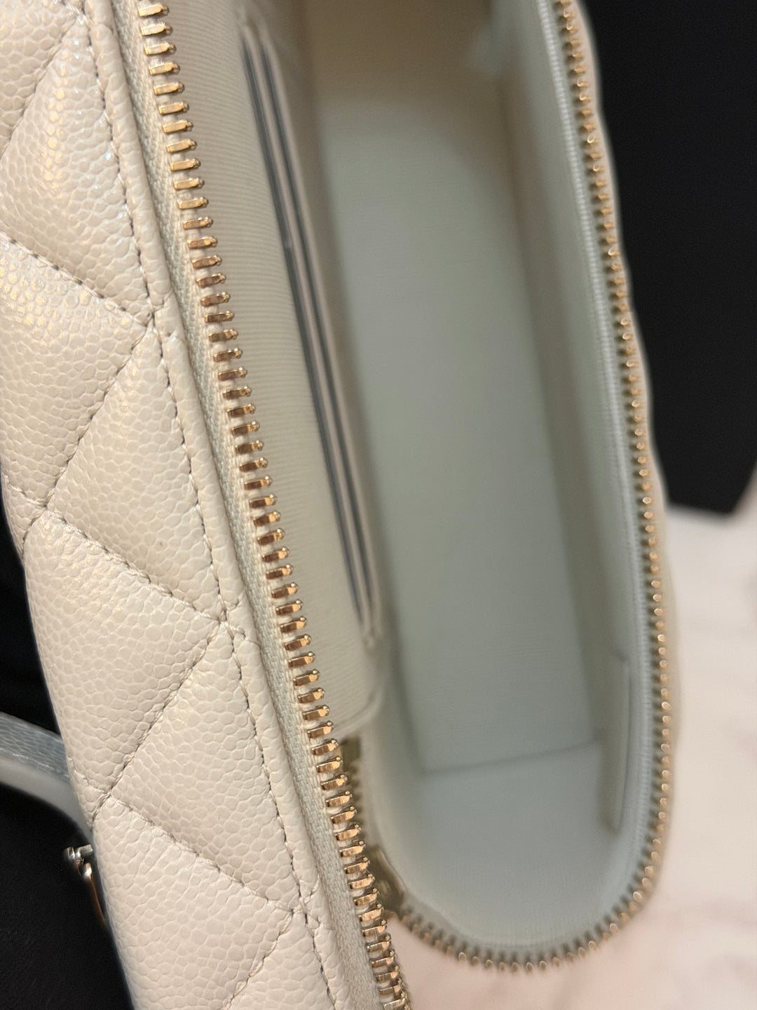 CHANEL 25B 2025 Light Grey Caviar LGHW Long Vanity Bag with Detachable Chain