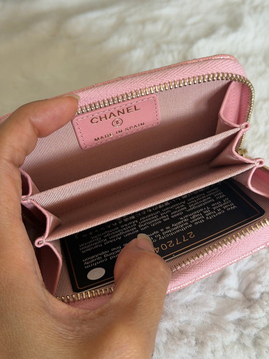 CHANEL 19S iridescent pink caviar LGHW Zippy Coin Purse series 27 2019