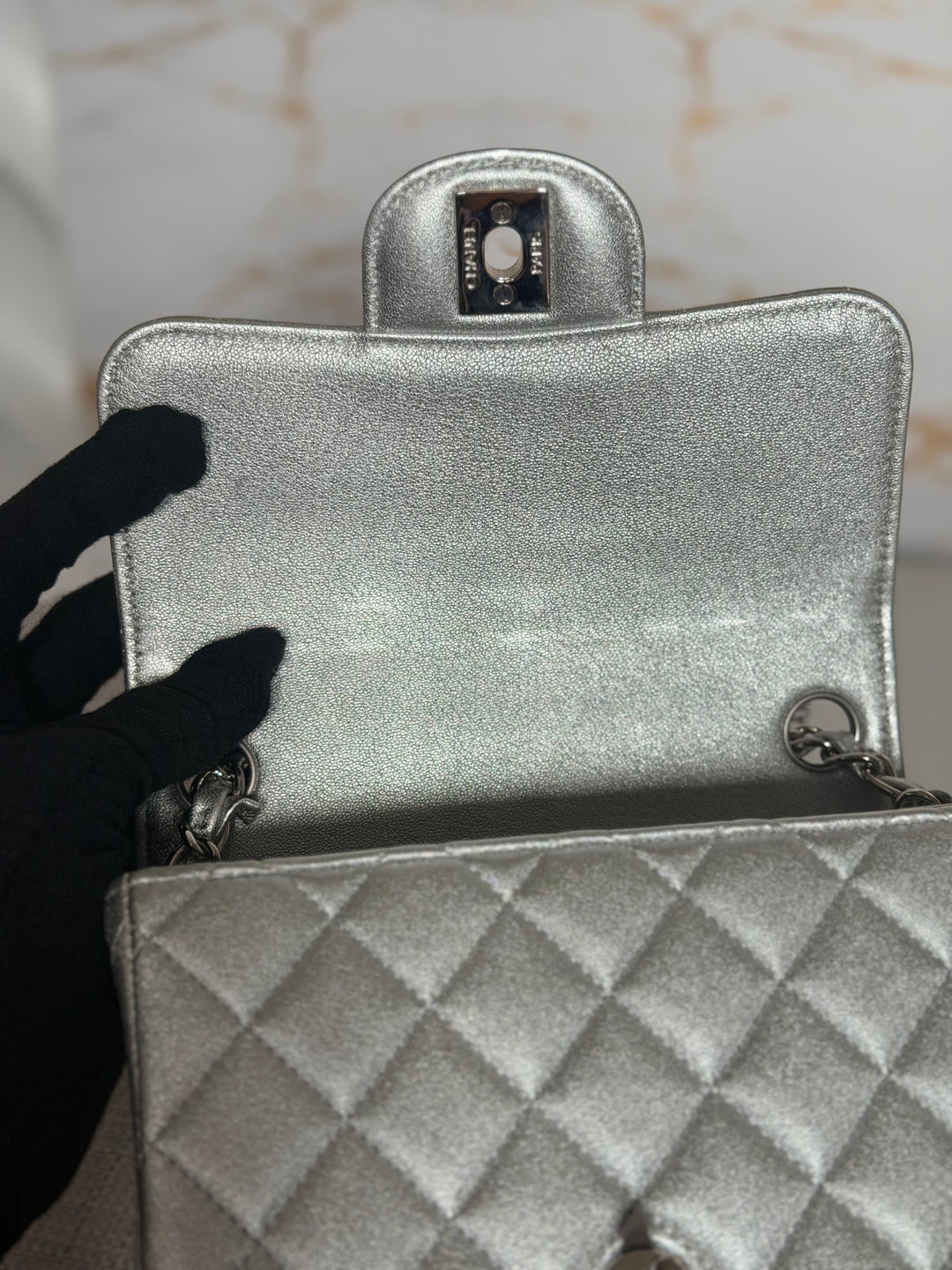 CHANEL Metallic Silver Lambskin SHW Square Mini Flap Bag 2021 21P collection series 31