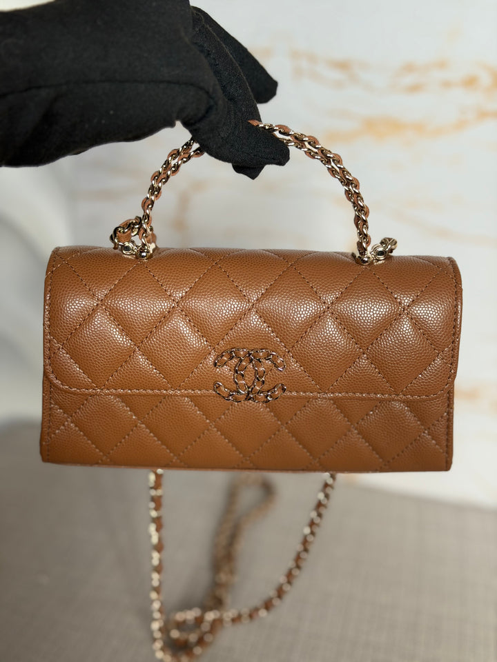 CHANEL 26P Brown Caviar LGHW Top Handle Vanity 2026
