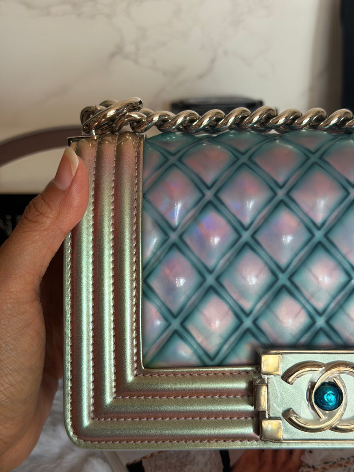 CHANEL 18S Iridescent Patent Calf Skin Purple Blue Mermaid Le Boy Flap Bag size Small