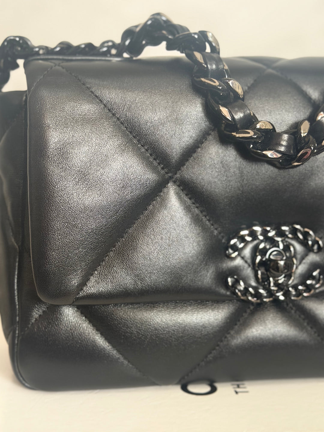 CHANEL 22P So Black 19 Black Lambskin Flap Bag size Small 2022