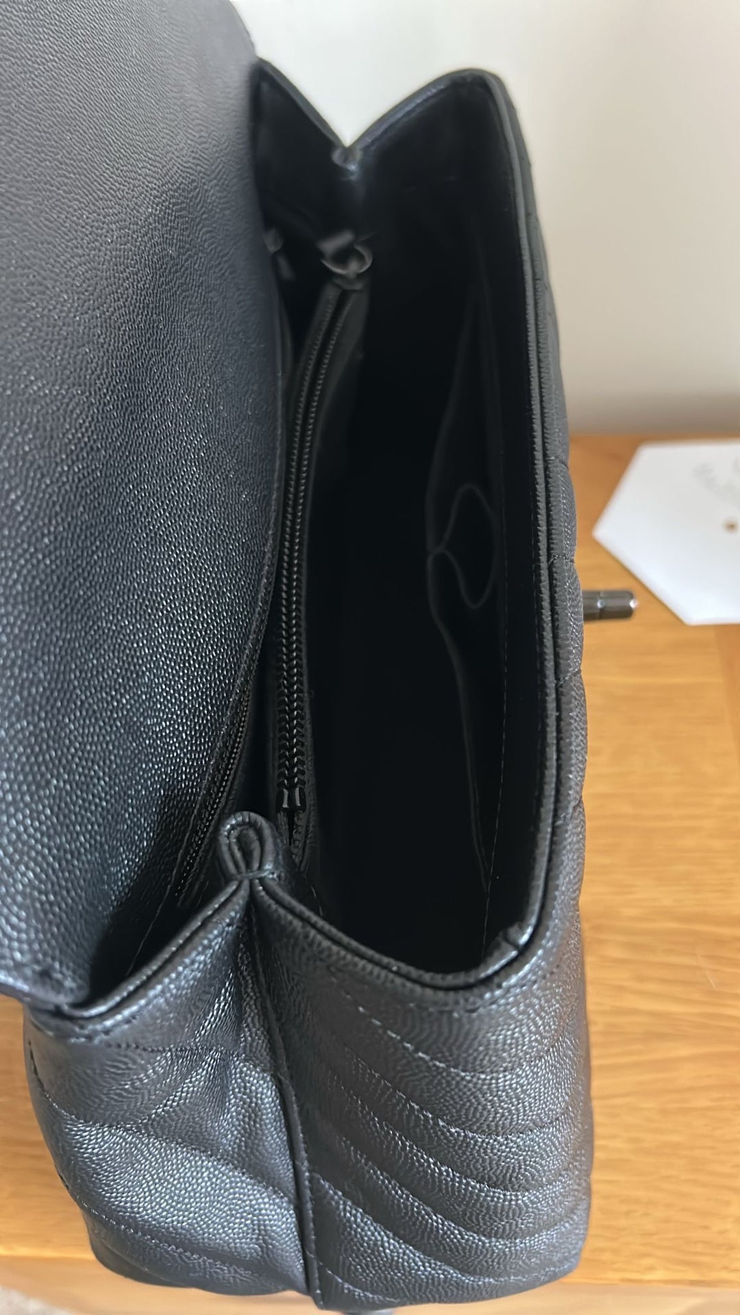 CHANEL series 31 Black Caviar Chevron So Black Hardware Medium Coco Handle Flap bag 29 cms