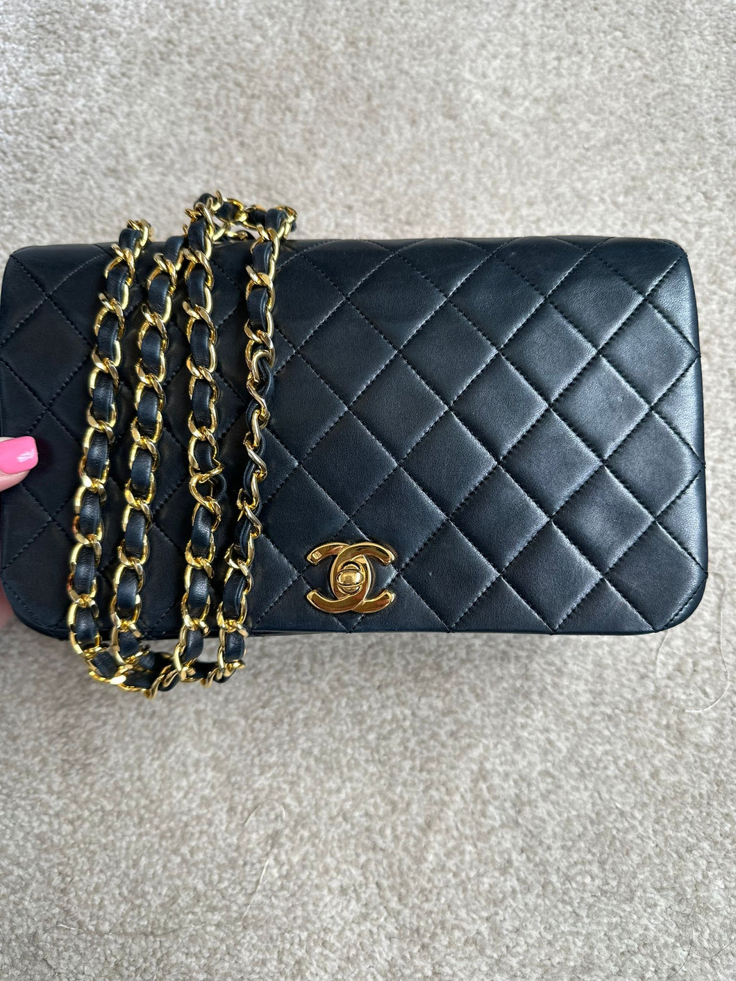 CHANEL series 1 Black Lambskin 24k GHW Full Flap Bag