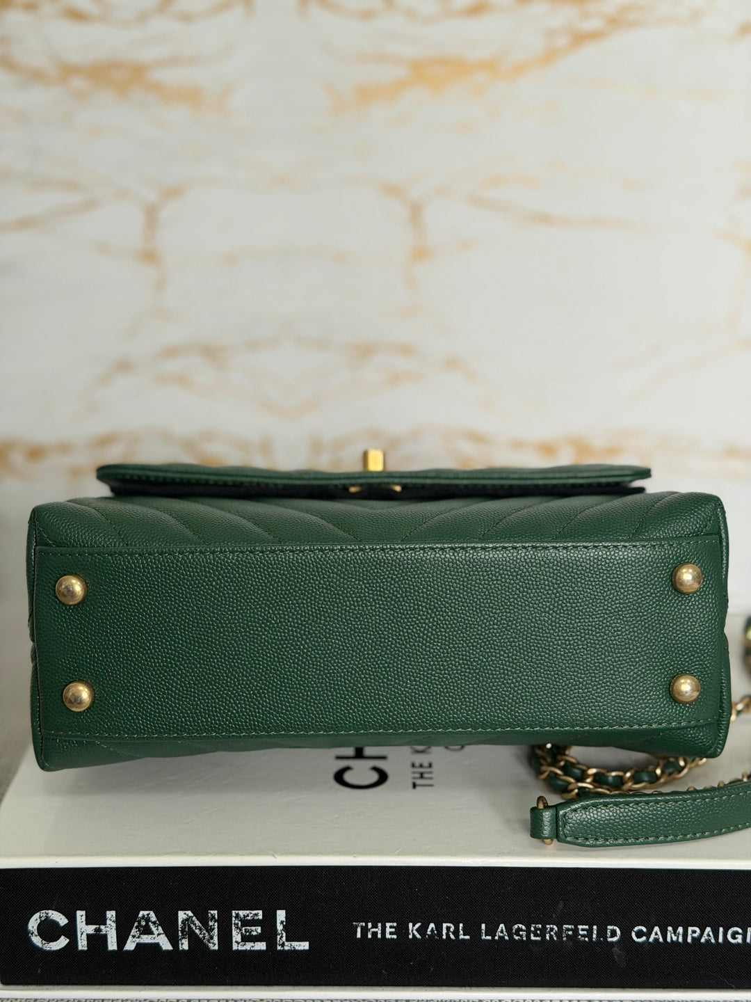 CHANEL series 26 Forrest Dark Green Caviar Chevron Aged GHW Coco Handle Size SMALL 24 cms 2018