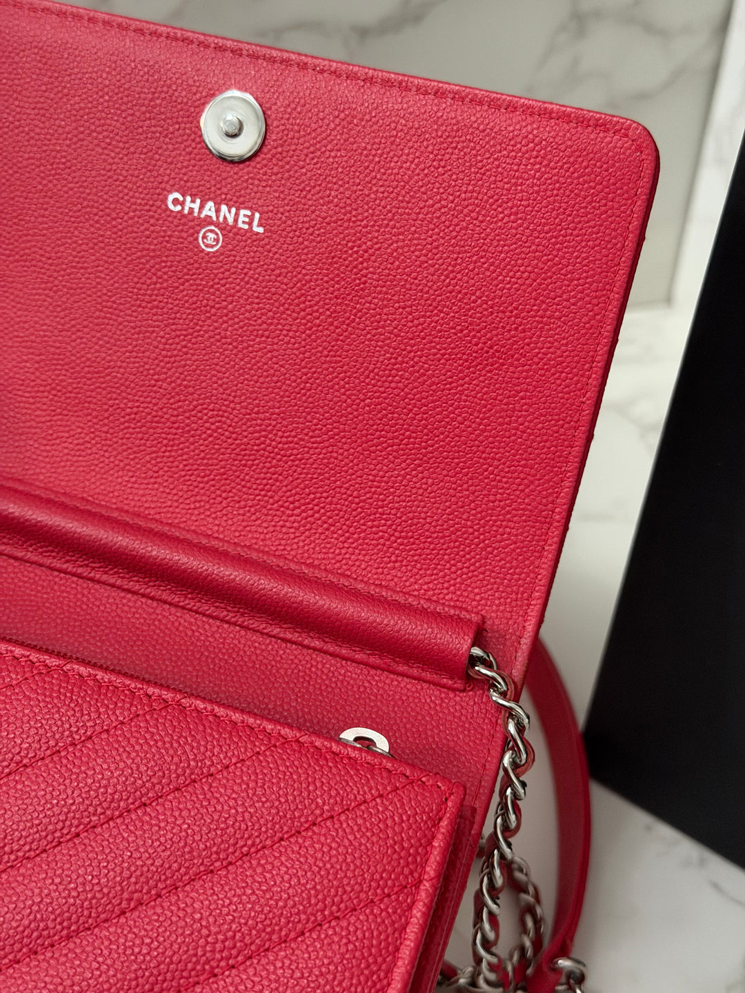 CHANEL series 25 2018 Dark pink chevron caviar SHW Square Wallet On Chain (WOC)