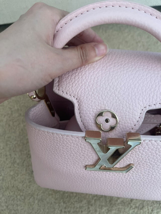 LOUIS VUITTON LV Capucines Mini in Pink LGHW 2020