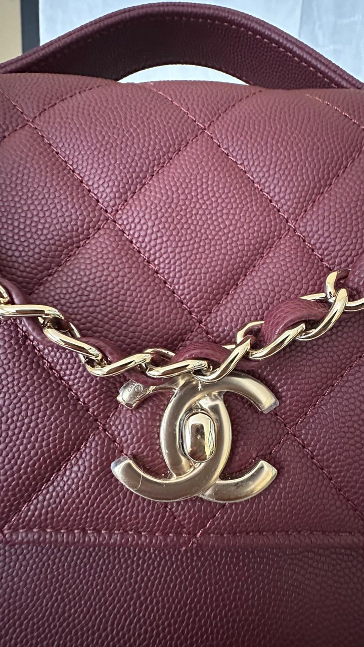 CHANEL series 30 Burgundy Caviar LGHW Medium Business Affinity Flap Bag with top handle 2020