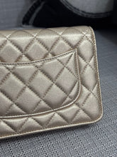 Load image into Gallery viewer, Chanel 21P 2021 Pre Spring/Summer Collection series 31 Iridescent Gold Lambskin Champagne GHW Classic Wallet on Chain (WOC)
